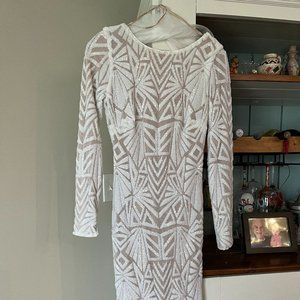 Dress the Population - white - small